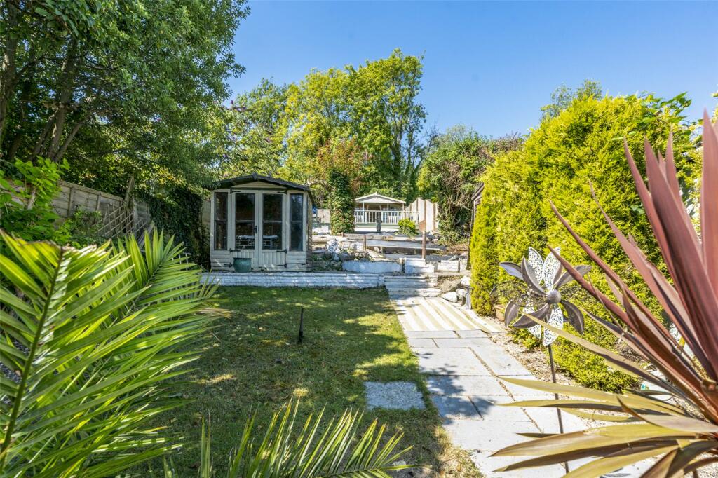 House in Worthing, West Sussex - View 4