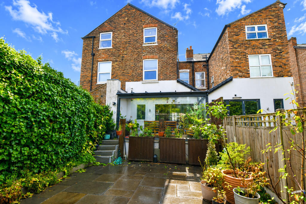 Church Road, Urmston, M41 photo 4