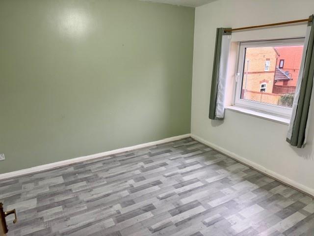 Apartment in Kettering, Avondale - View 5