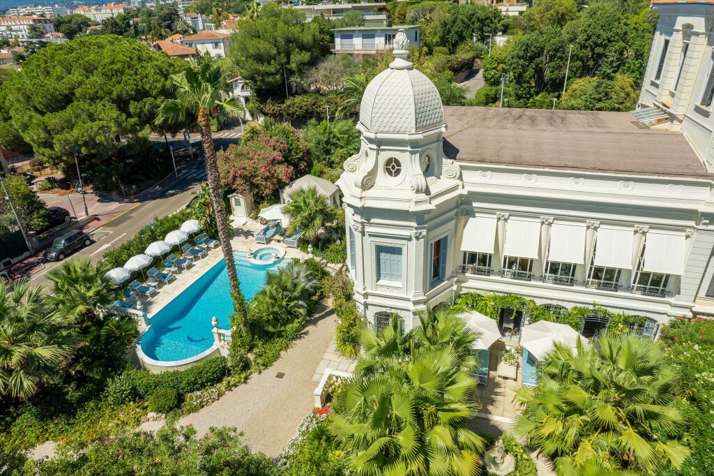 Main image of property: Provence-Alps-Cote d`Azur, Alpes-Maritimes, Cannes