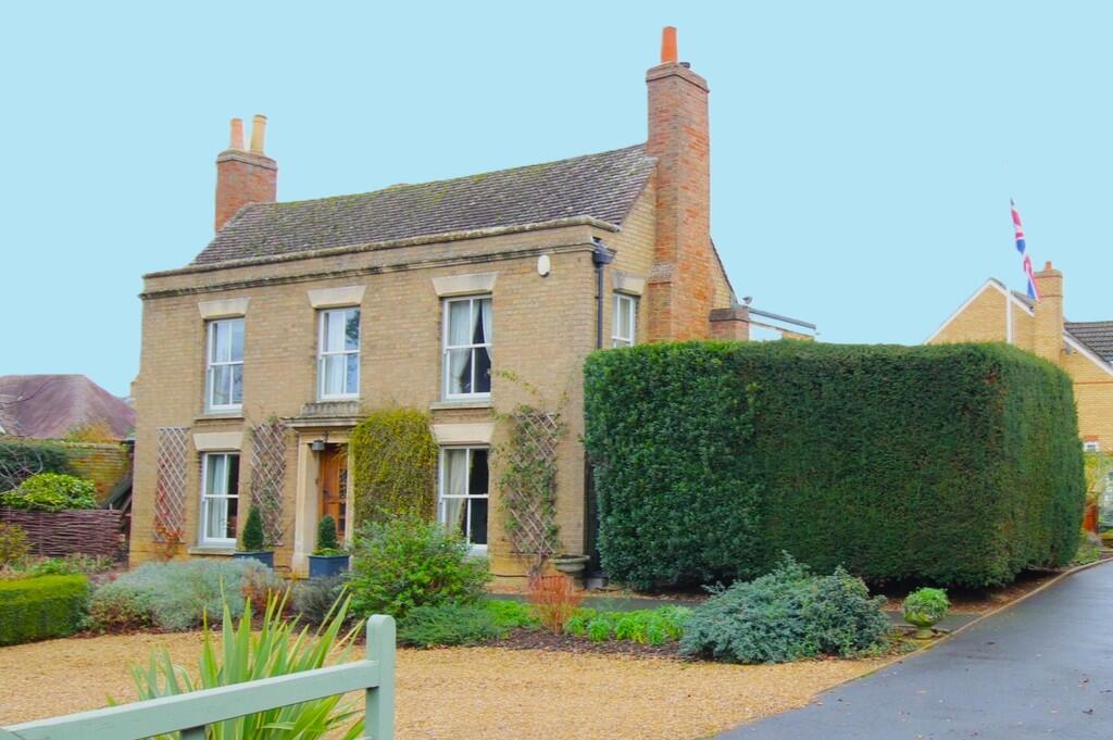 Main image of property: West Farm House, London Road, Sandy