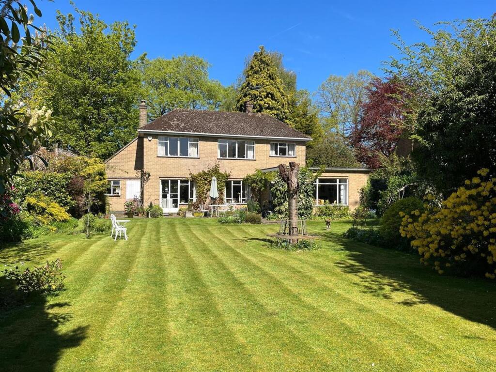 Main image of property: Broadway, Duffield, Belper, Derbyshire