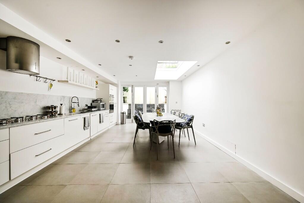 3 bedroom terraced house for rent