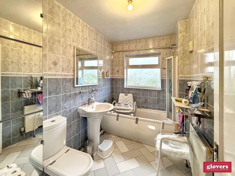 Additional image 28 of Elmfield Crescent, Moseley, Birmingham, B13