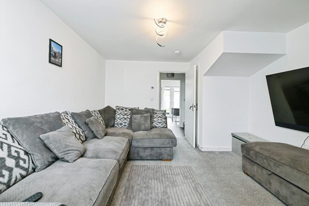 Smew Road, NOTTINGHAM, Nottinghamshire, NG14 photo 3