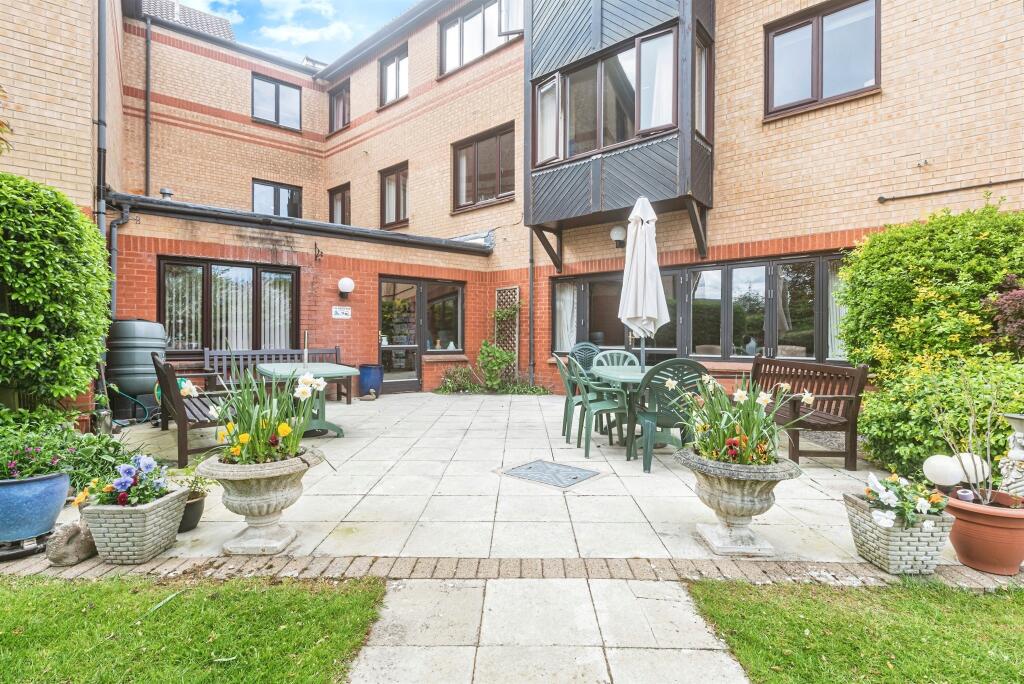 Main image of property: Fairacres Road, Didcot