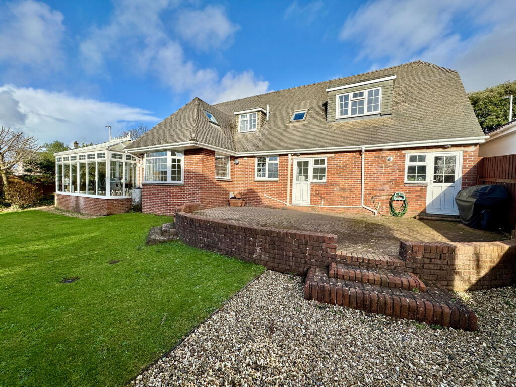 Main image of property: Looseleigh Lane, Derriford, Plymouth, PL6 5JD