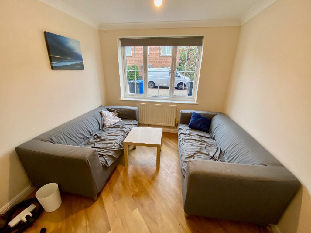 Main image of property: Whistlefish Court