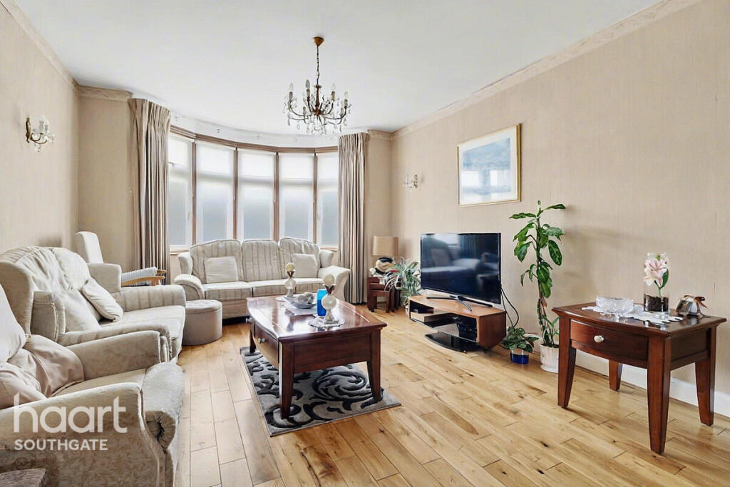 Main image of property: Hedge Lane, London