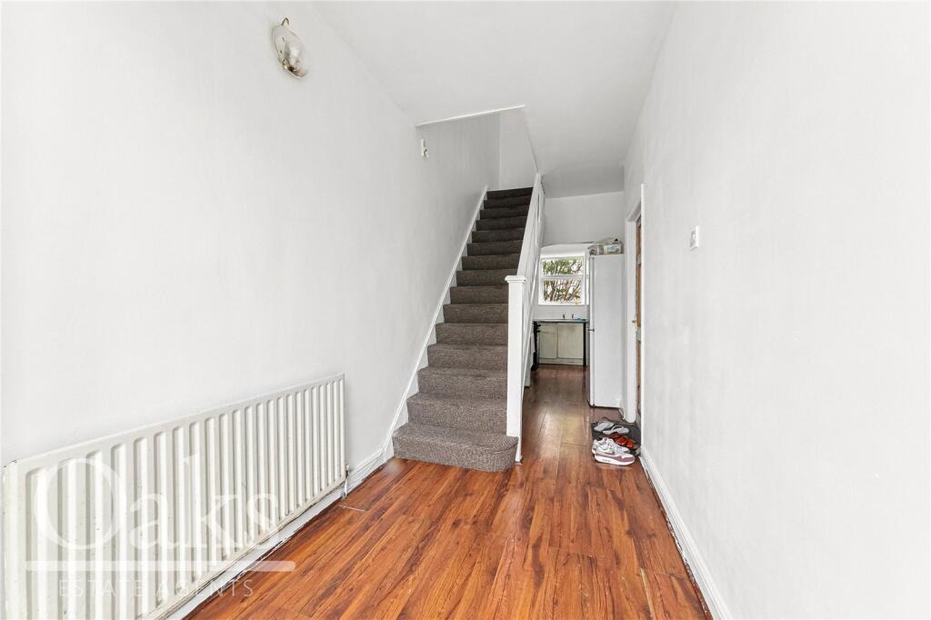 House in London - View 4