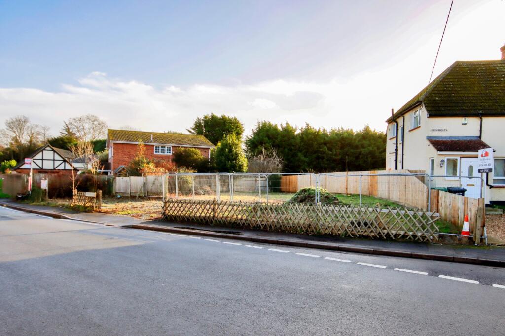 Main image of property: Orchard Lea, Westwood Road, Southfleet, Gravesend, DA13