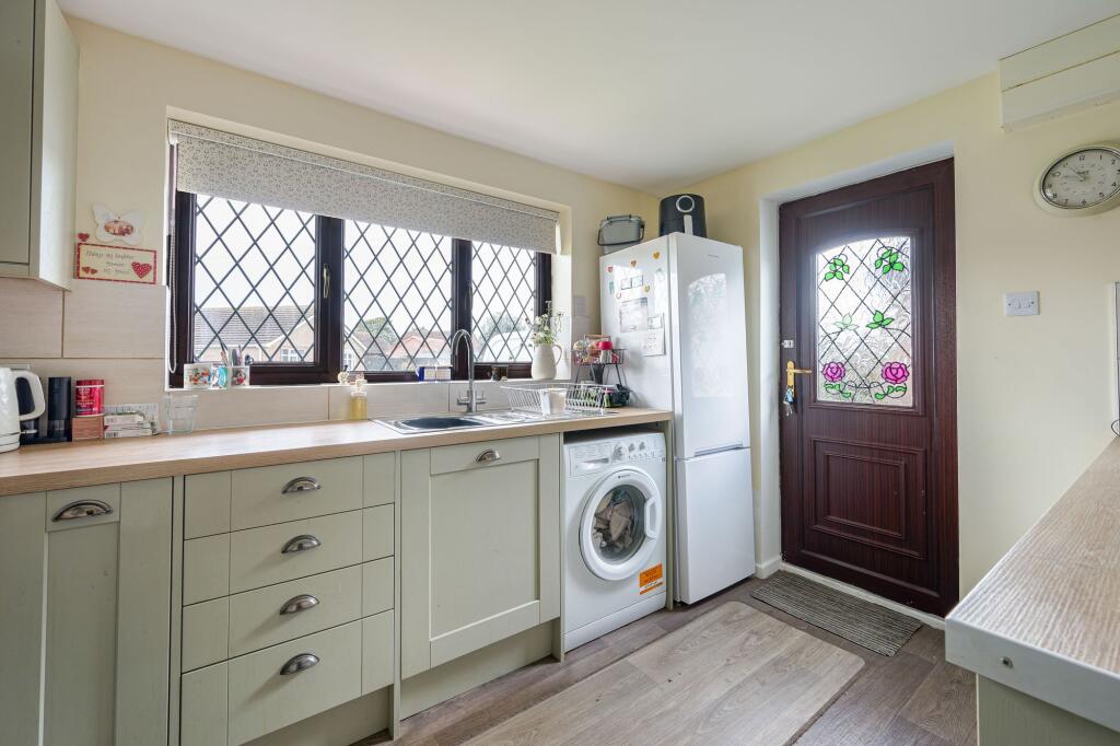 House in East Lindsey, Ingoldmells - View 5