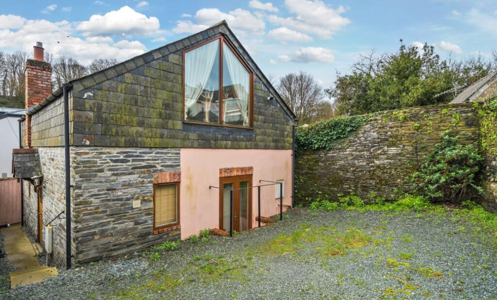 2-bed detached on Mally Moo 4A Ruthys Lane, Padstow, Cornwall, PL28 8AZ, £370,000