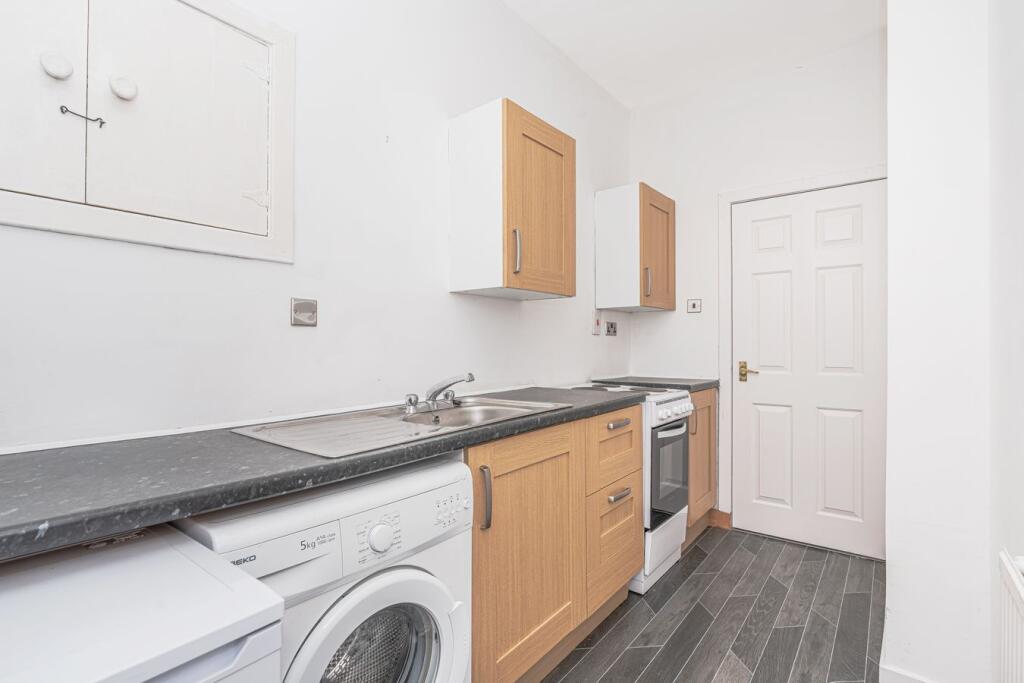 Apartment in Kirkcaldy, Crossgates and Mossgreen - More