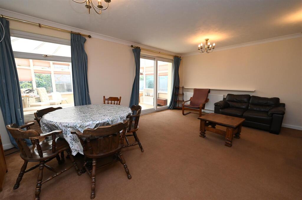 Hunstanton Avenue, Harborne, Birmingham photo 4