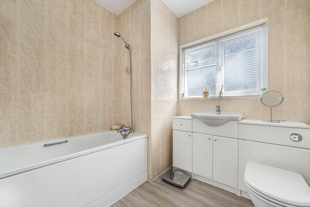 Court Road, Orpington, Kent, BR6 photo 4