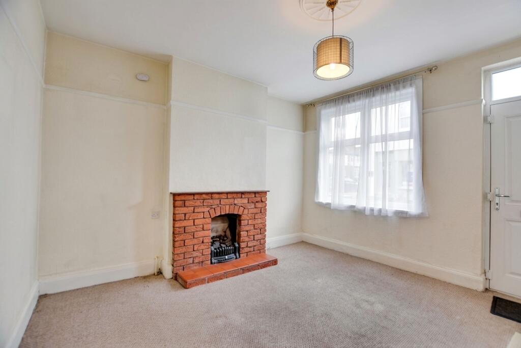 House in Leicester, Knighton - View 3