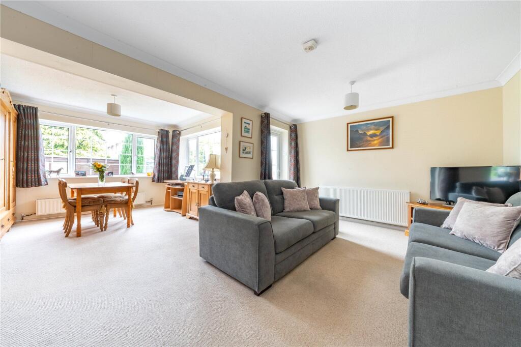 Cayser Drive, Kingswood, Maidstone, ME17 photo 2