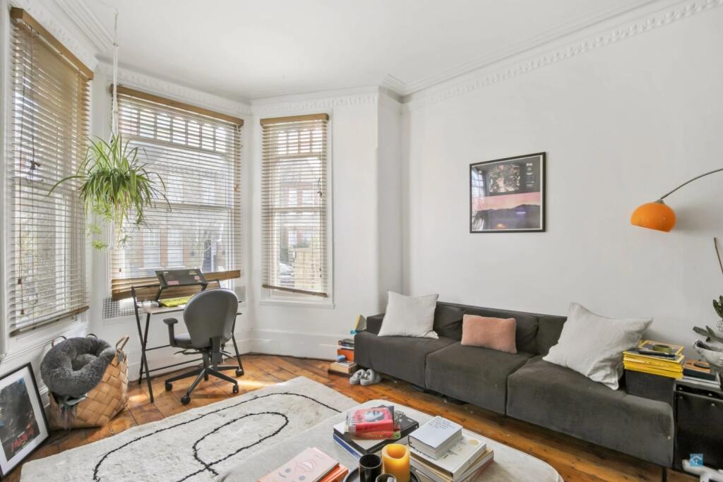 House in London - More