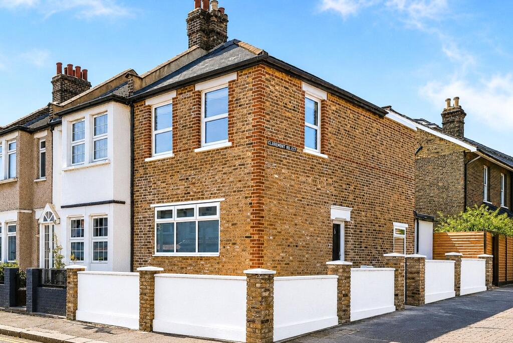 Main image of property: Oakfield Road, Walthamstow, London, E17