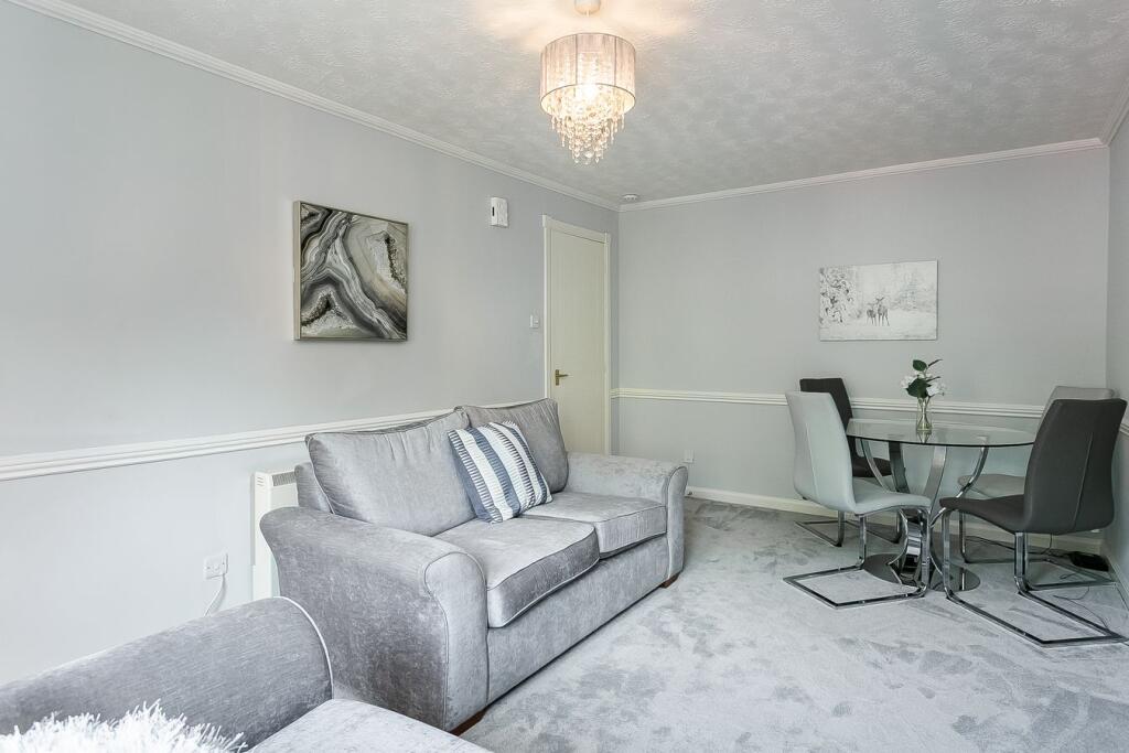 Apartment in Edinburgh, Moat, Hutchison/Chesser - View 4