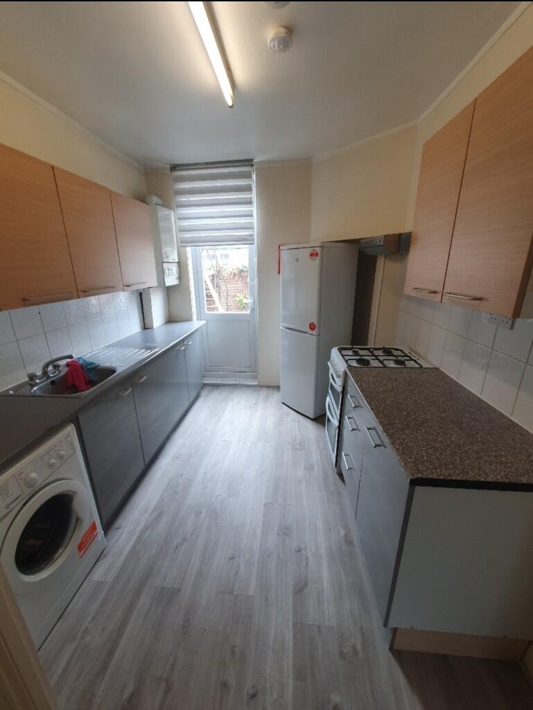 Park View Road, London, N17 photo 4