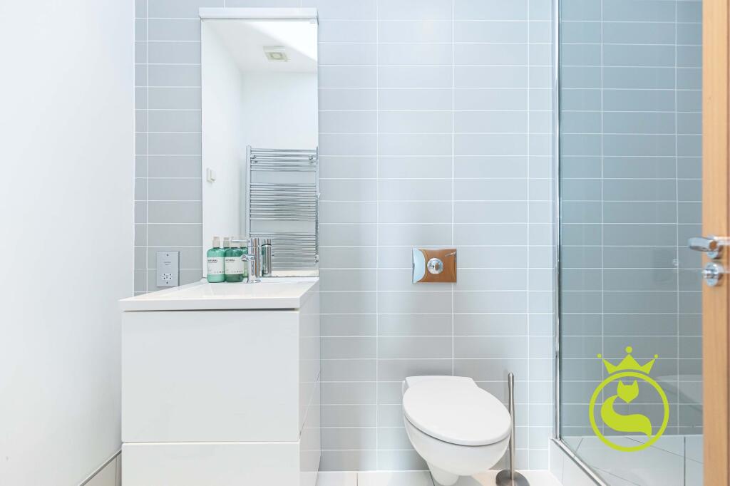 Additional image 20 of PANORAMIC VIEWS OF POOLE HARBOUR - Brownsea View Avenue, Lilliput, Poole BH14