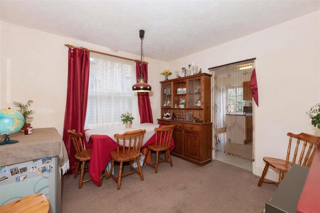 Browning Road, Worthing photo 5