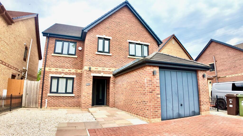 Glan-Yr-Afon Lane, Fleur De Lis, NP12 - View 6