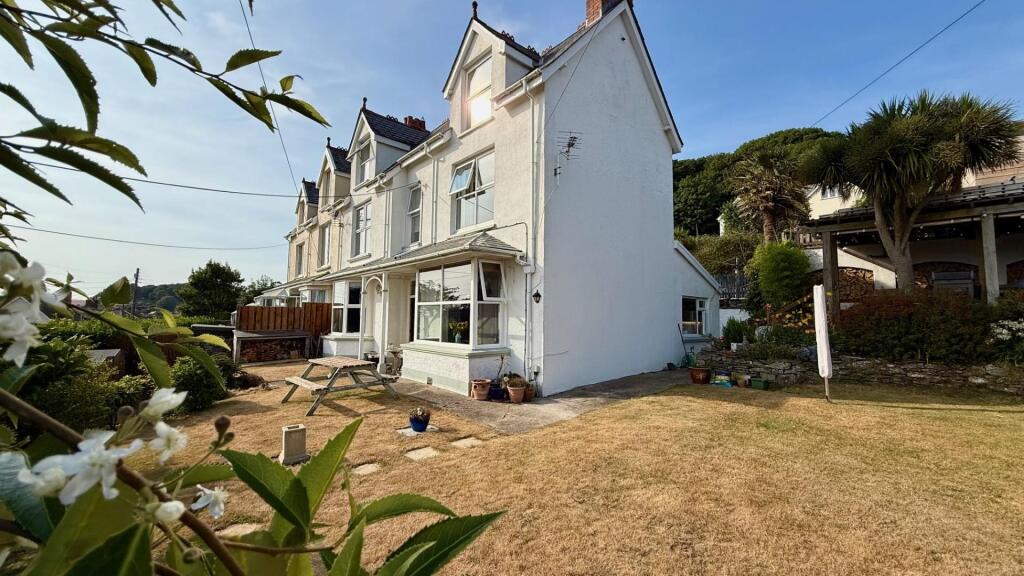 House in Exeter