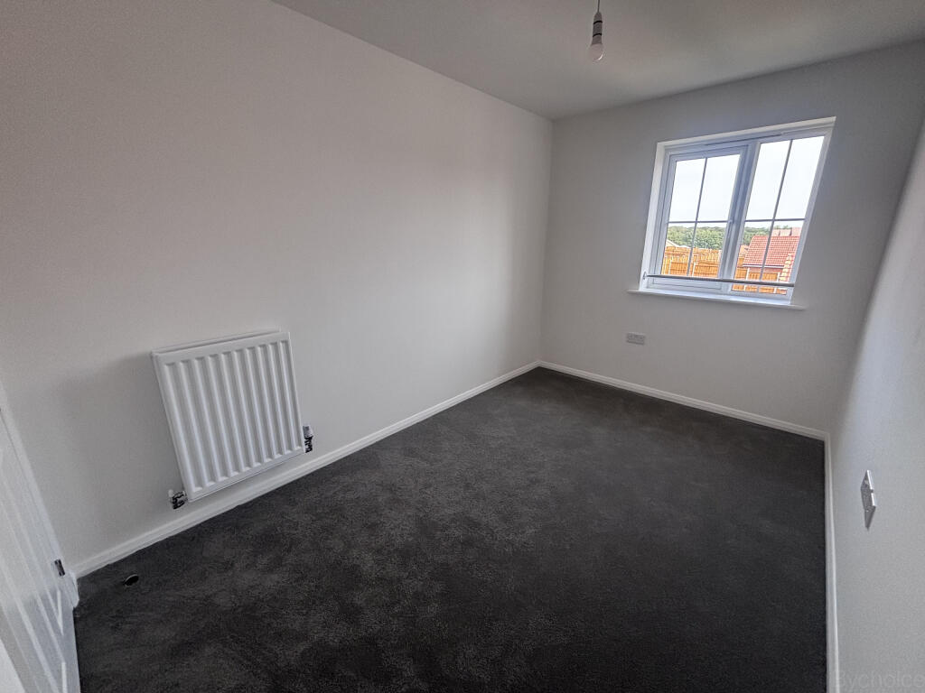 House in Ipswich - View 5