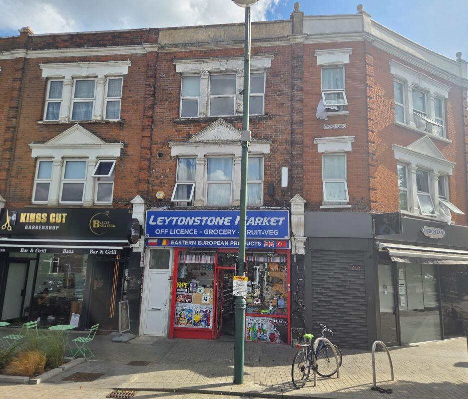 Apartment in London, Leytonstone - View 2