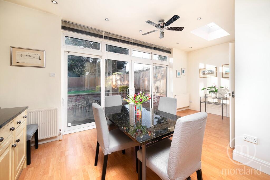 Ridge Hill, Golders Green, NW11 photo 4