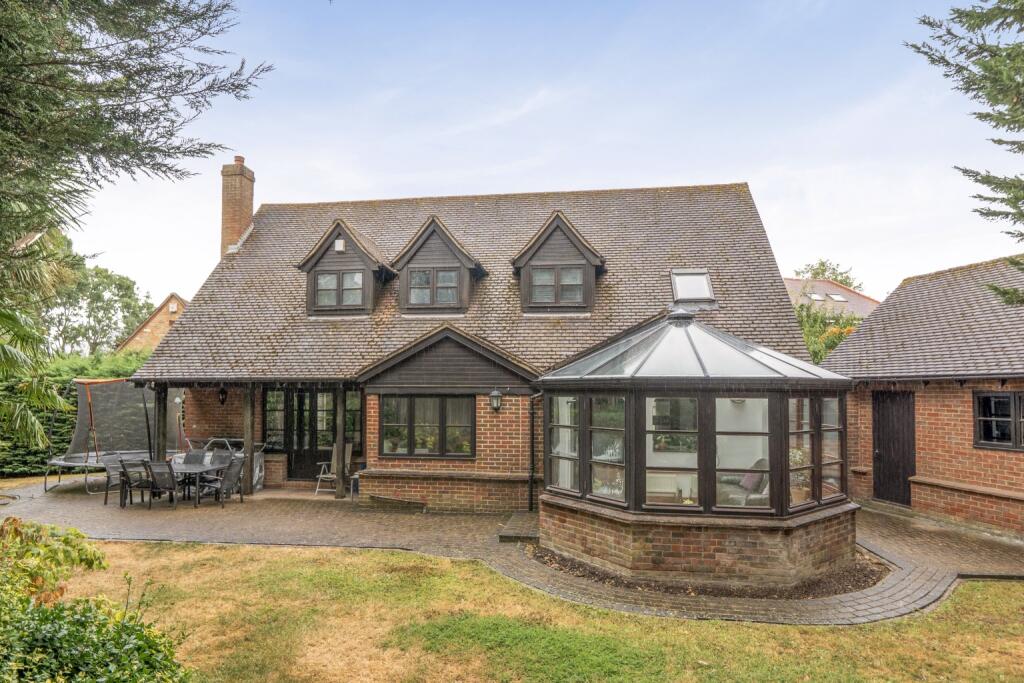 House in London - More