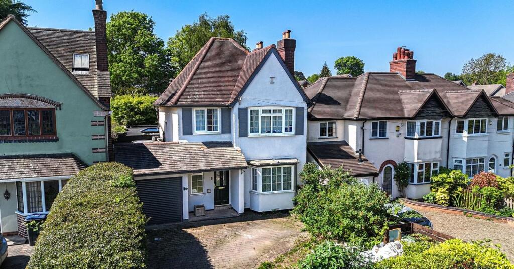 19 Clarence Road, Sutton Coldfield, B74 4AE photo 3