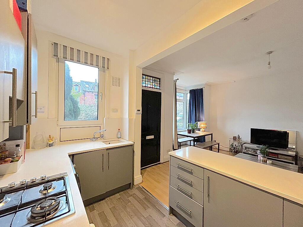 House in Leeds - View 4