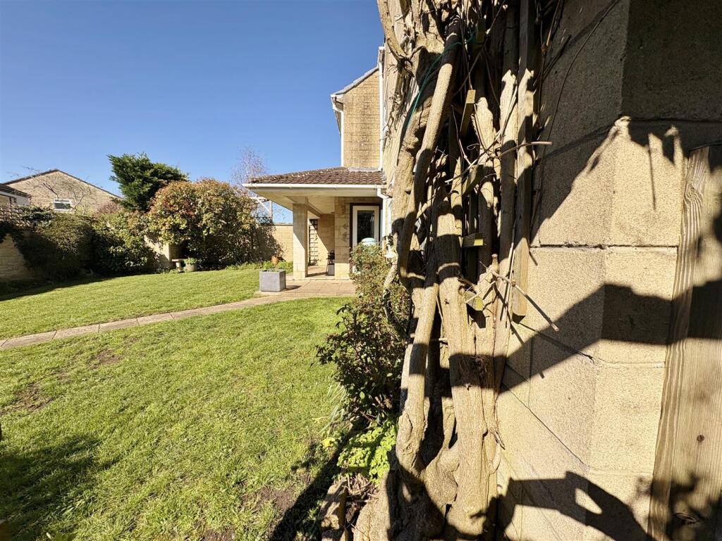 Additional image 25 of Budbury Place, Bradford-On-Avon