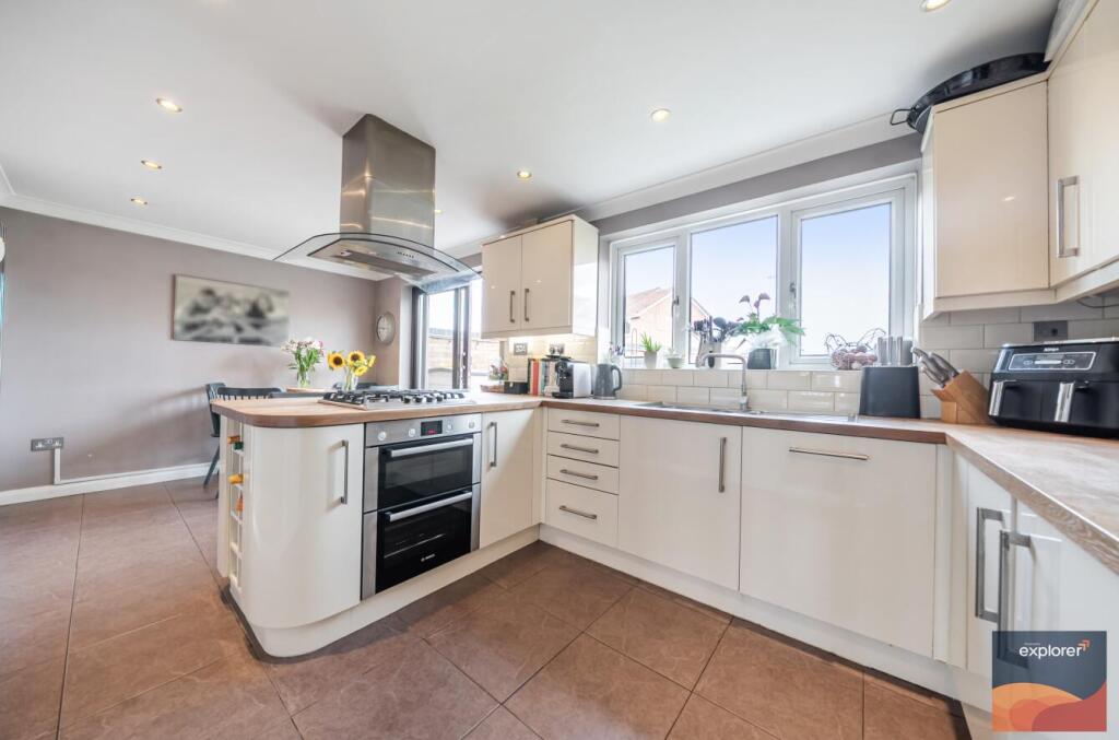 House in Reading - View 5