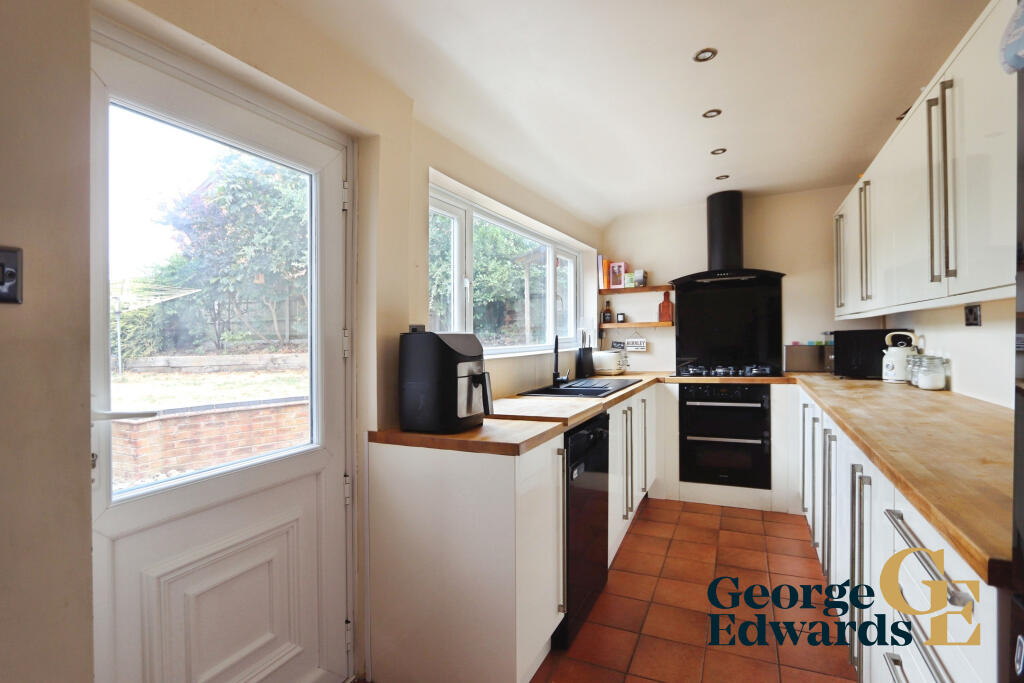 House in Derby - View 5