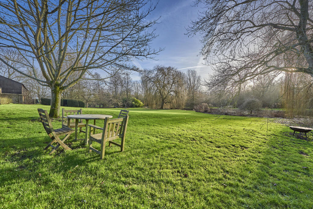 Additional image 11 of Lower Luton Road, Wheathampstead, Herts, AL4