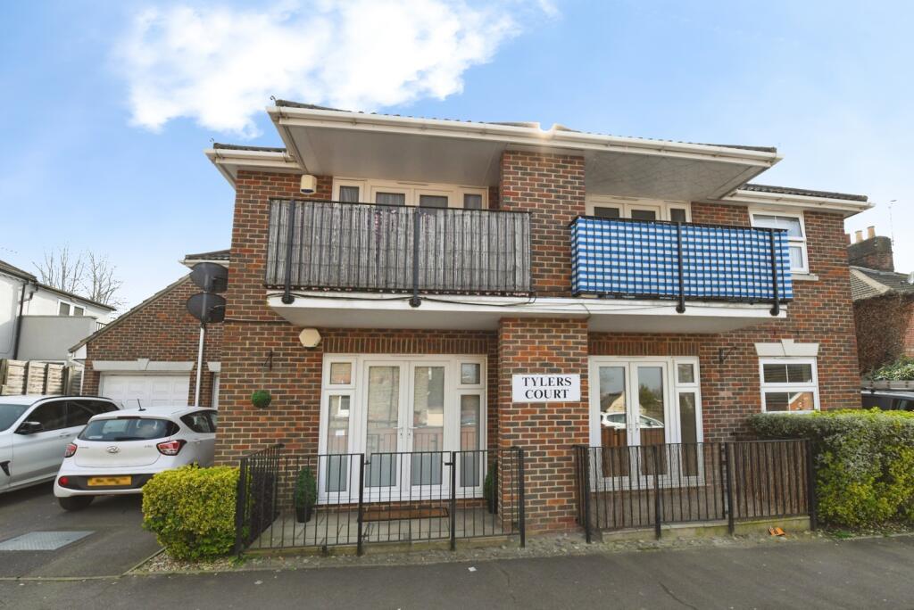 Main image of property: Junction Road, Warley, Brentwood, CM14