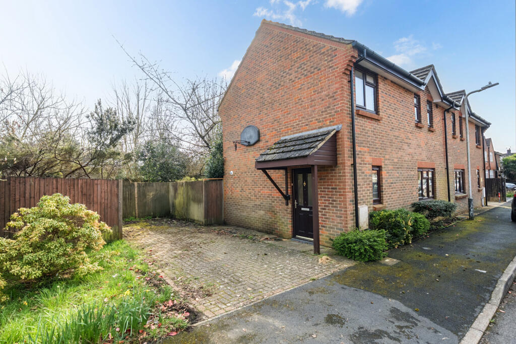 Main image of property: Crendon Park, Southborough, Tunbridge Wells
