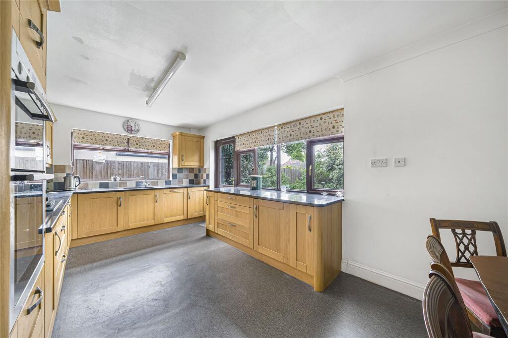 House in Dartford, Stone - More