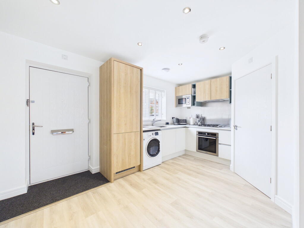 Ivy Way, Clipstone Village, NG21 9GZ photo 5