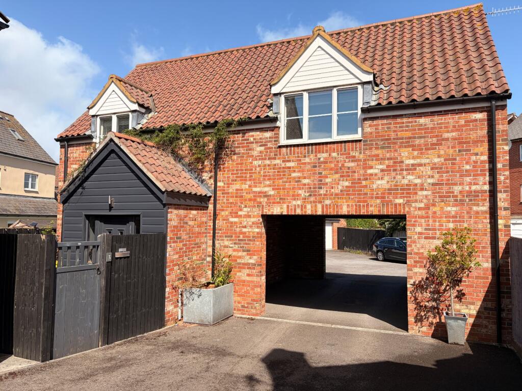 Main image of property: Tyne Grove, Portishead, Bristol, Somerset, BS20
