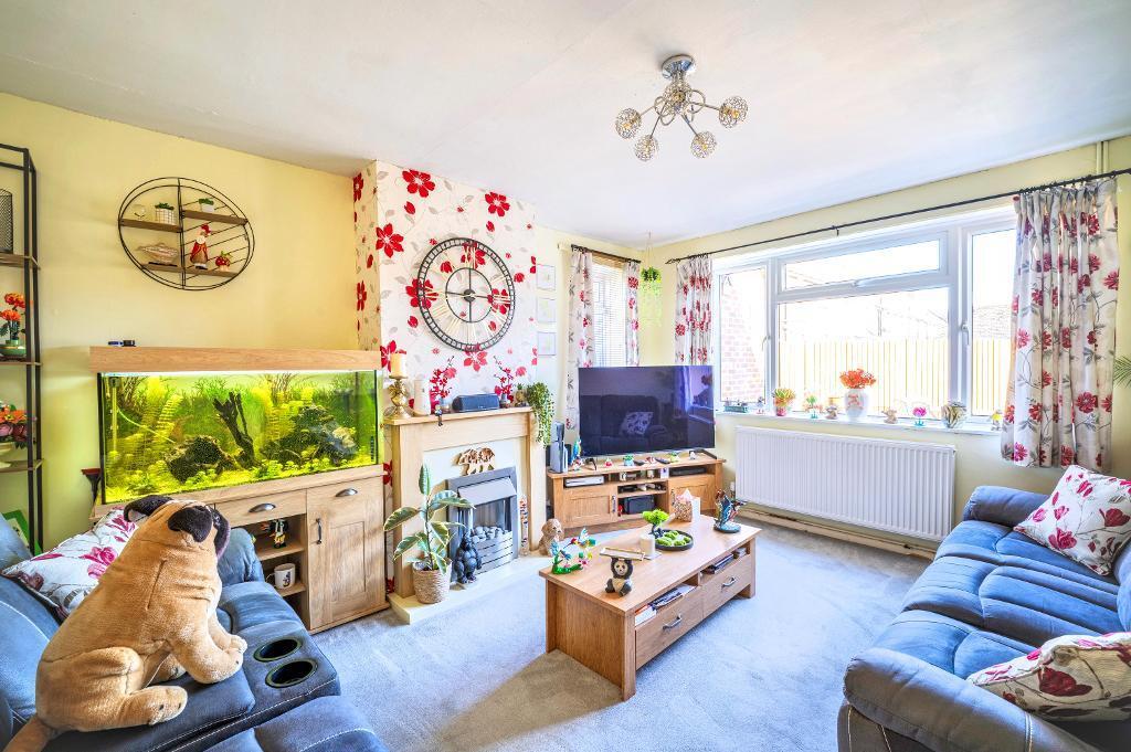 House in Bedford, Fenlake, Kingsbrook - View 5