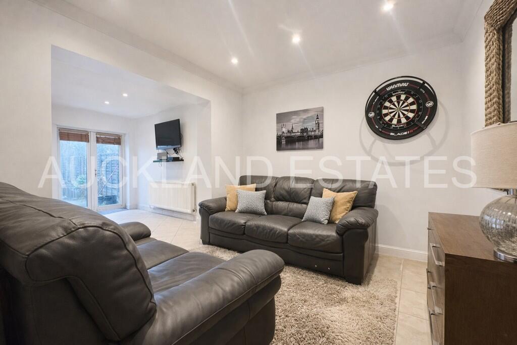 Additional image 7 of Parsonage Lane, Welham Green