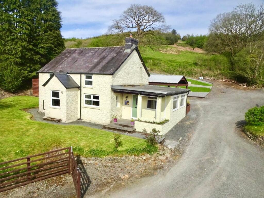 3-bed detached on Cynghordy, Llandovery, Carmarthenshire, £600,000