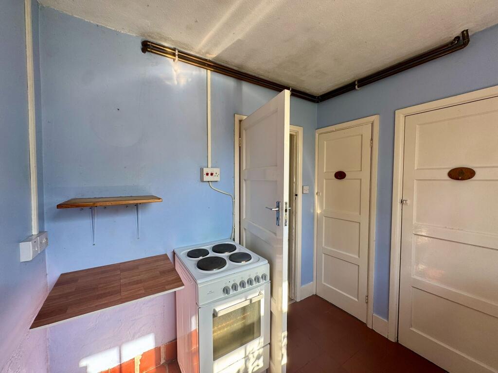 House in Tandridge, Haxted, Dormansland - View 5