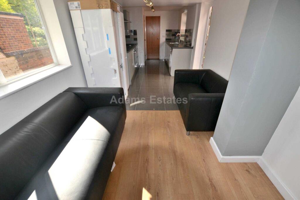 House in Reading - View 3